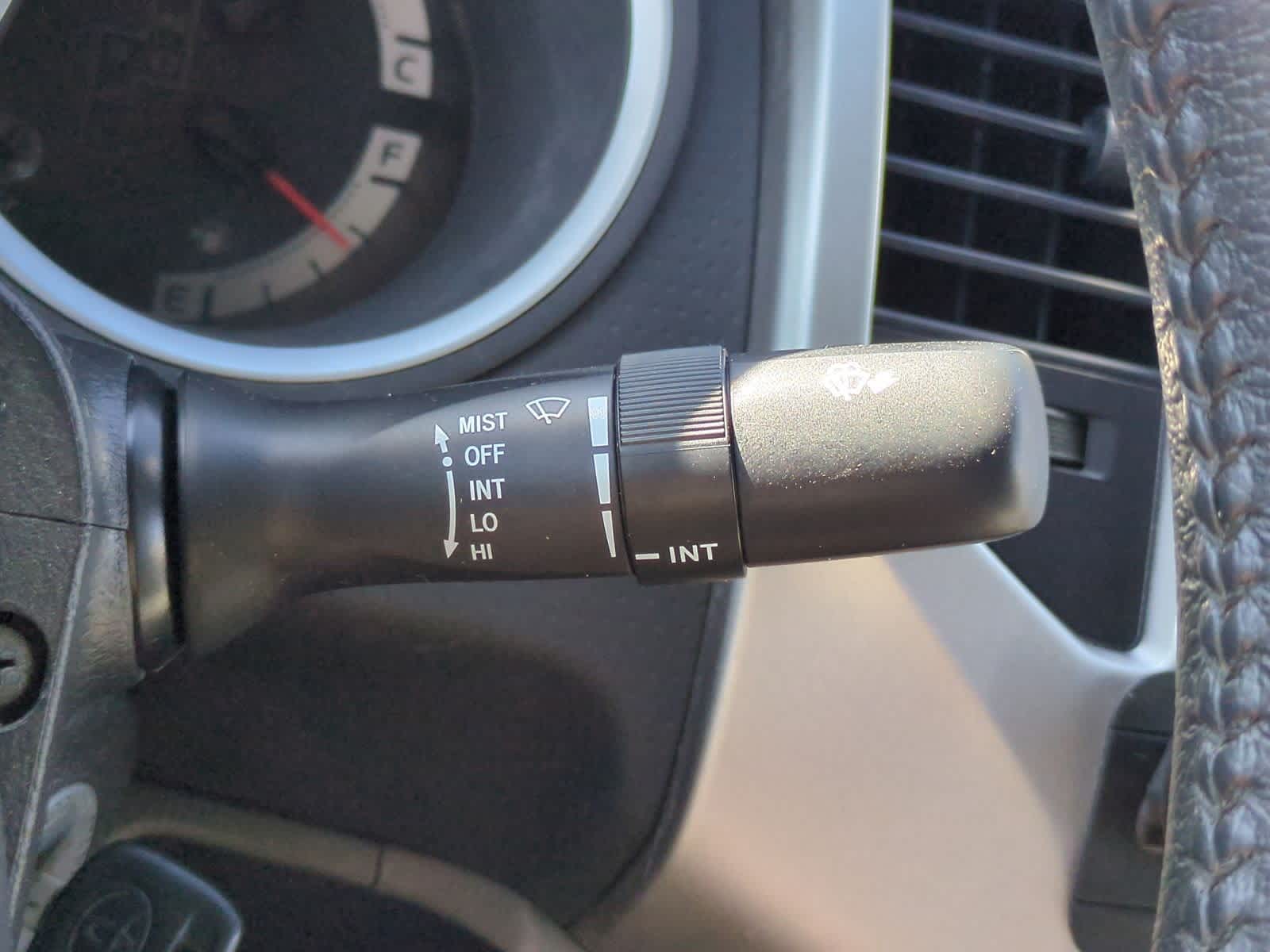 Thumbnail: 2013 Toyota Tacoma - 25