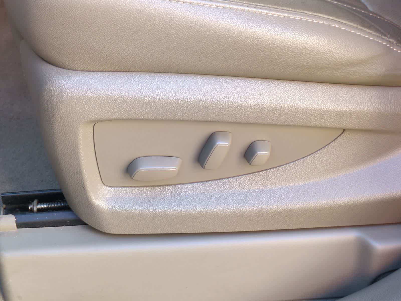 Thumbnail: 2020 Chevrolet Suburban - 18