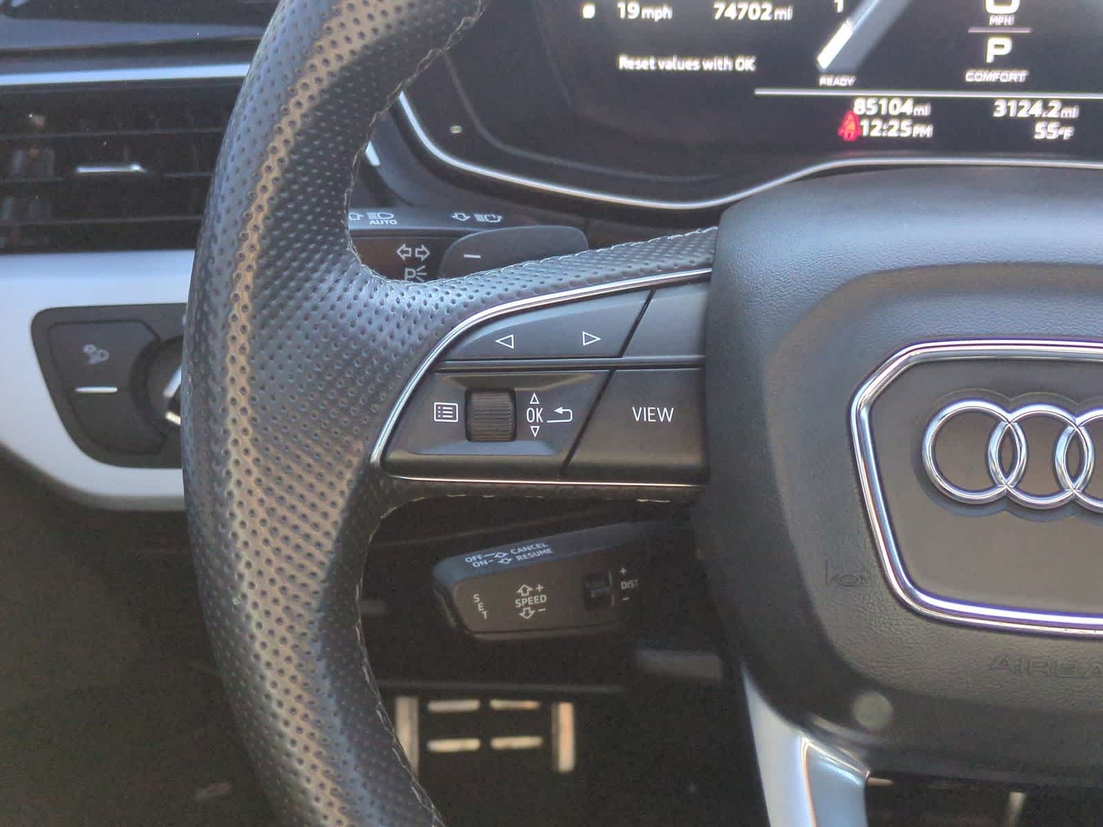 Thumbnail: 2022 Audi A4 - 25