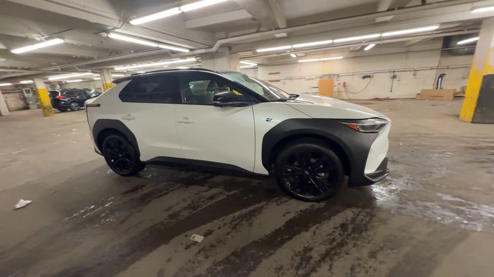 Thumbnail: 2025 Subaru Solterra - 3