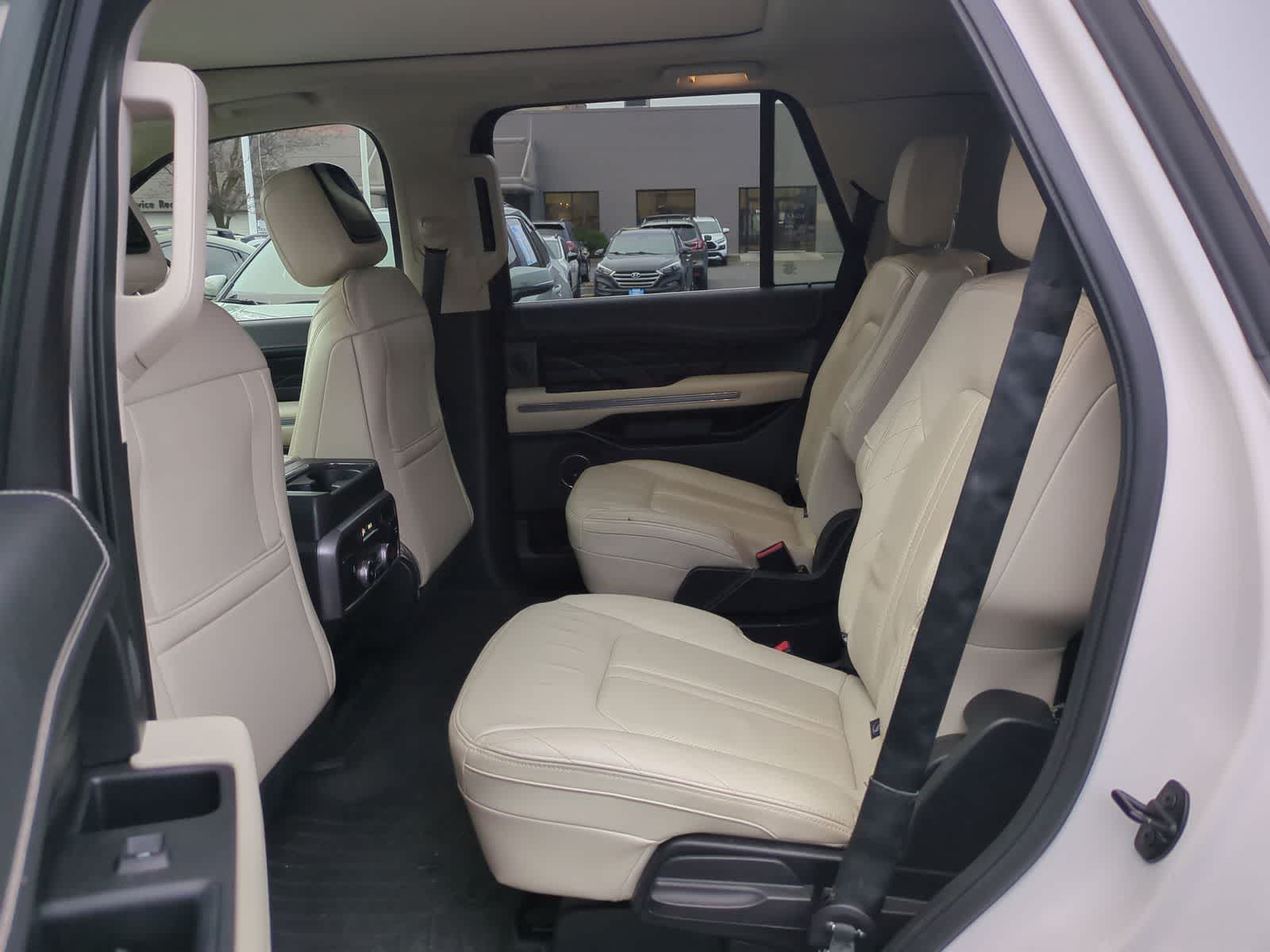 Thumbnail: 2019 Ford Expedition - 21