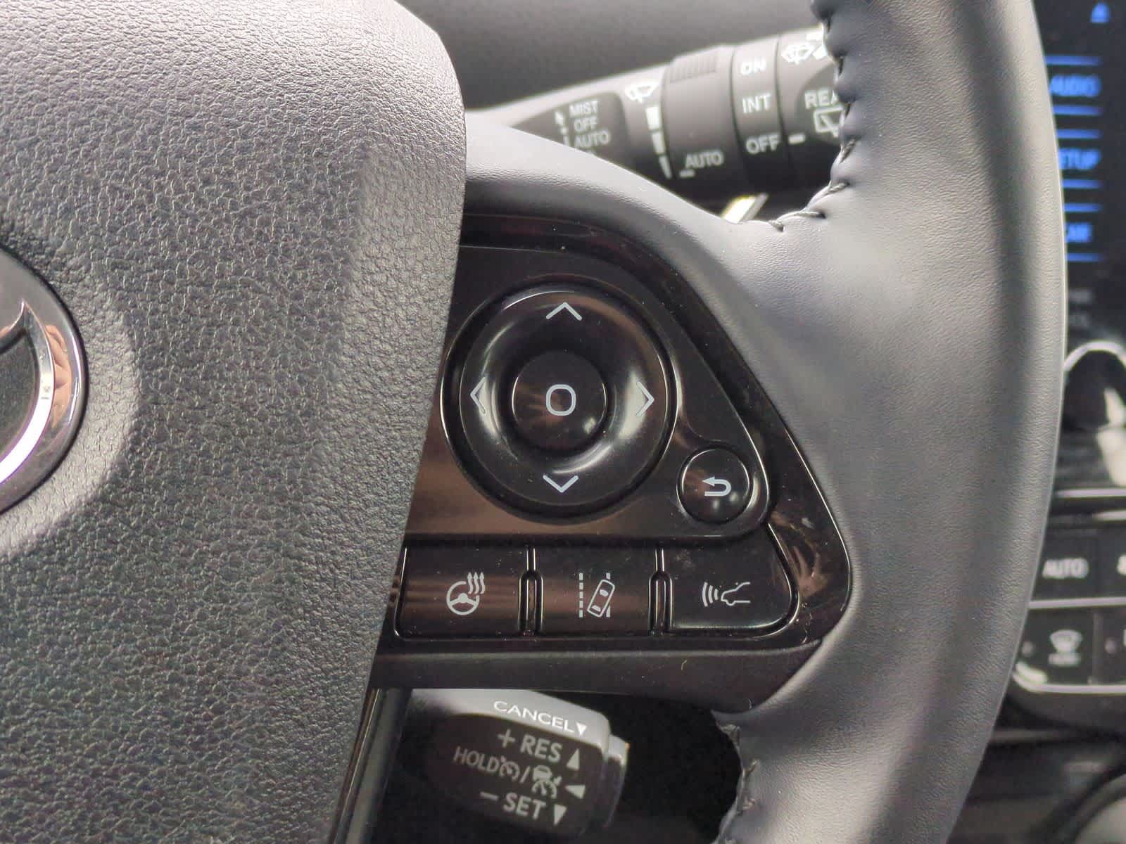 Thumbnail: 2019 Toyota Prius - 25