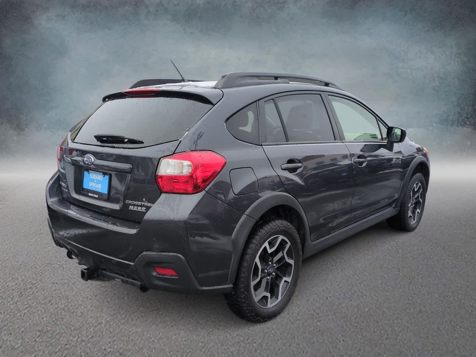 Thumbnail: 2016 Subaru Crosstrek - 8