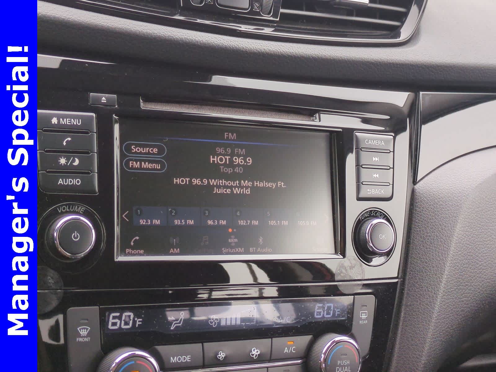 Thumbnail: 2022 Nissan Rogue Sport - 30