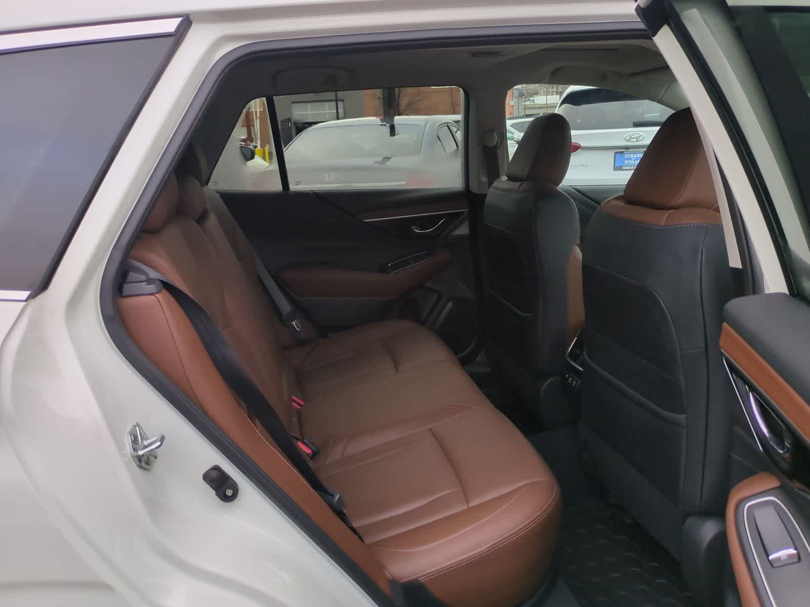 Thumbnail: 2022 Subaru Outback - 22