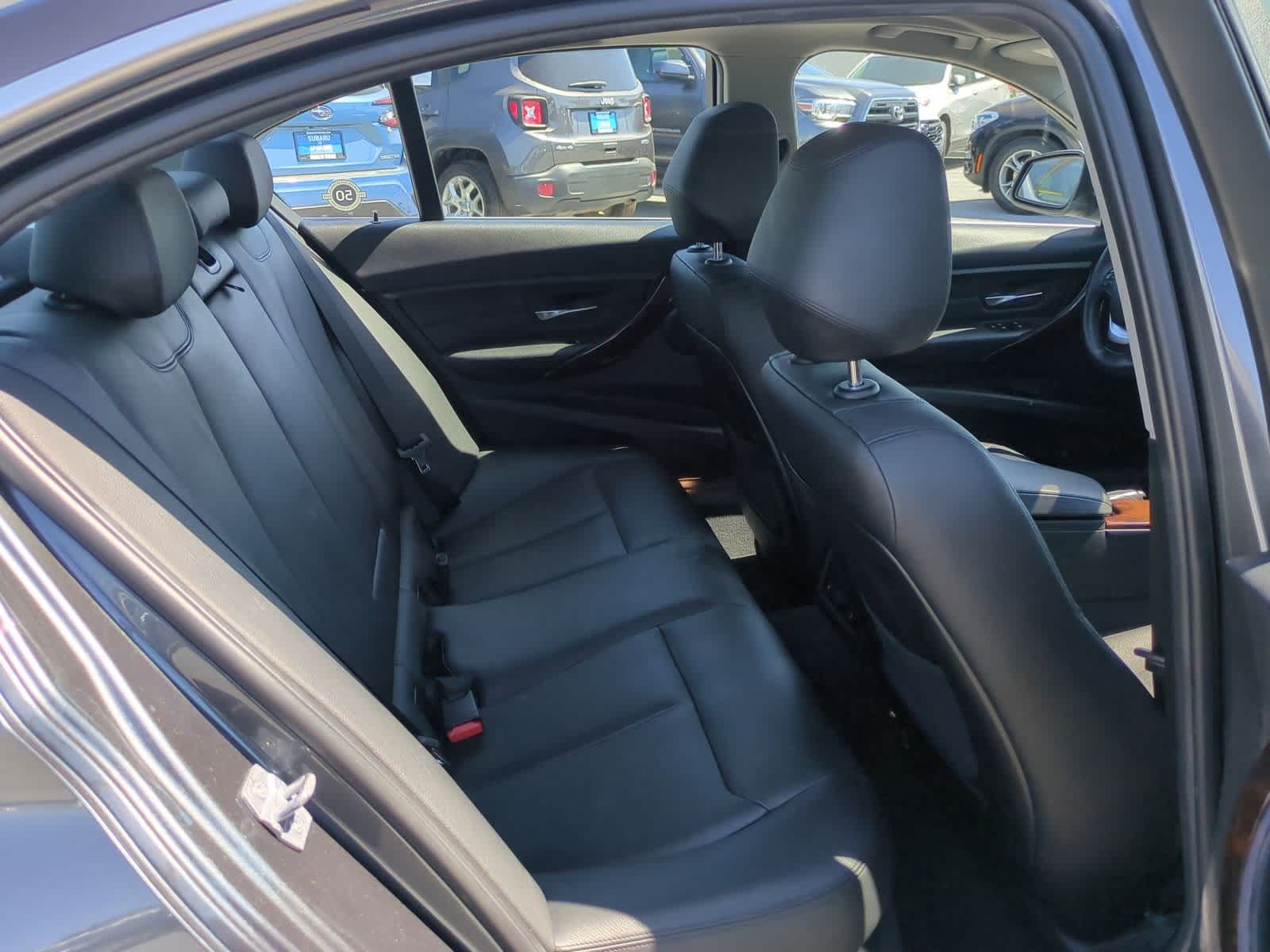Thumbnail: 2015 BMW 3 Series - 22