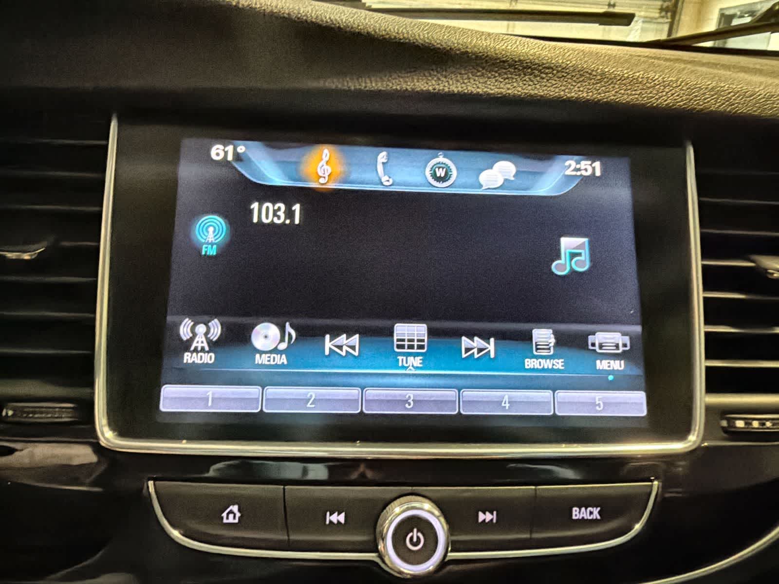 Thumbnail: 2017 Buick Encore - 29