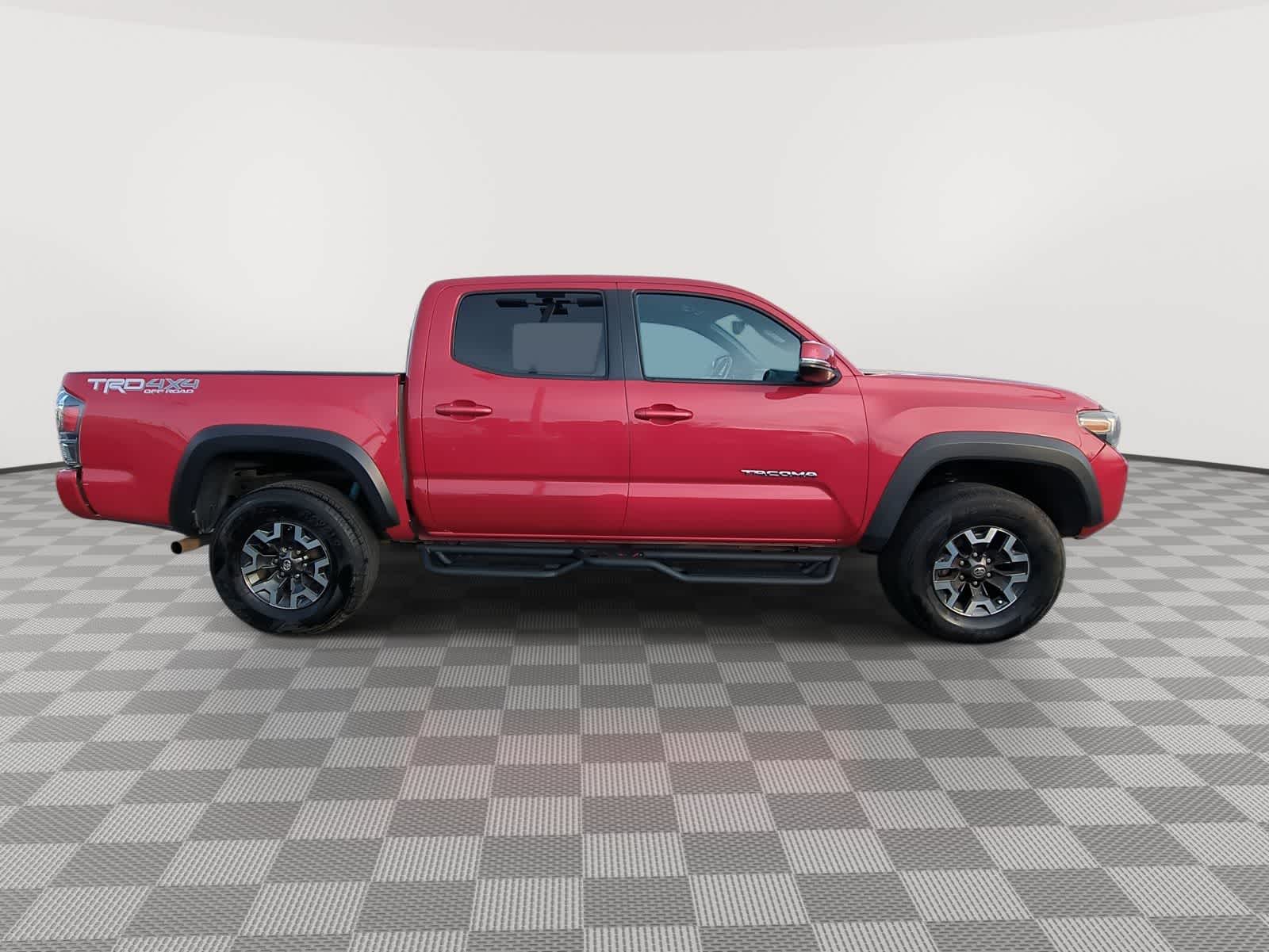 Thumbnail: 2021 Toyota Tacoma - 9