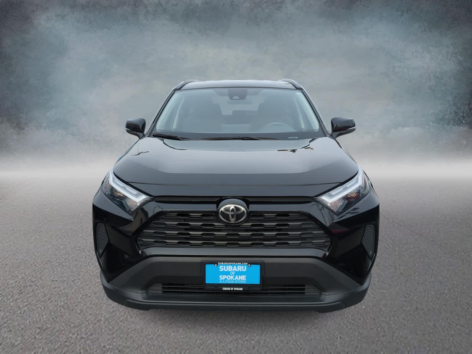 2024 Toyota RAV4 XLE photo 2
