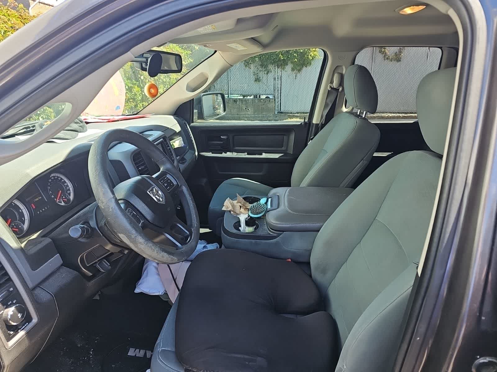 Thumbnail: 2019 RAM 1500 Classic - 7