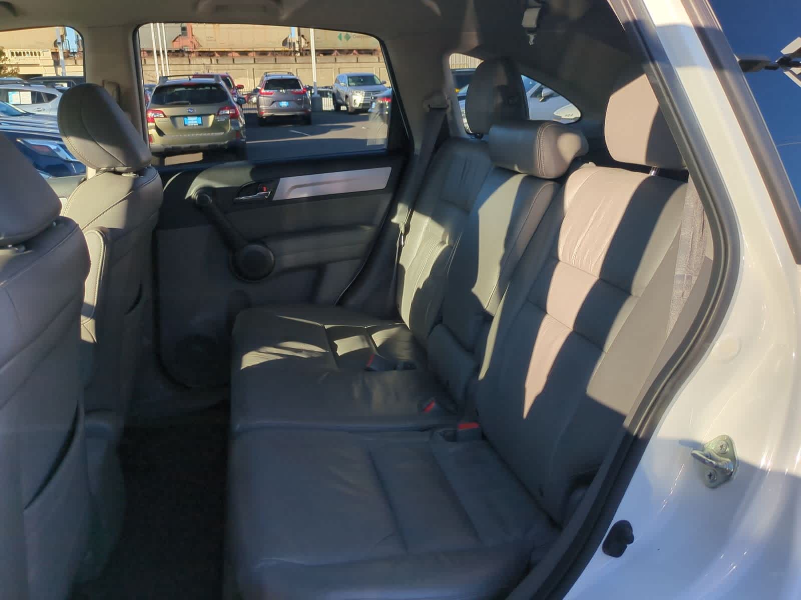 Thumbnail: 2011 Honda CR-V - 21