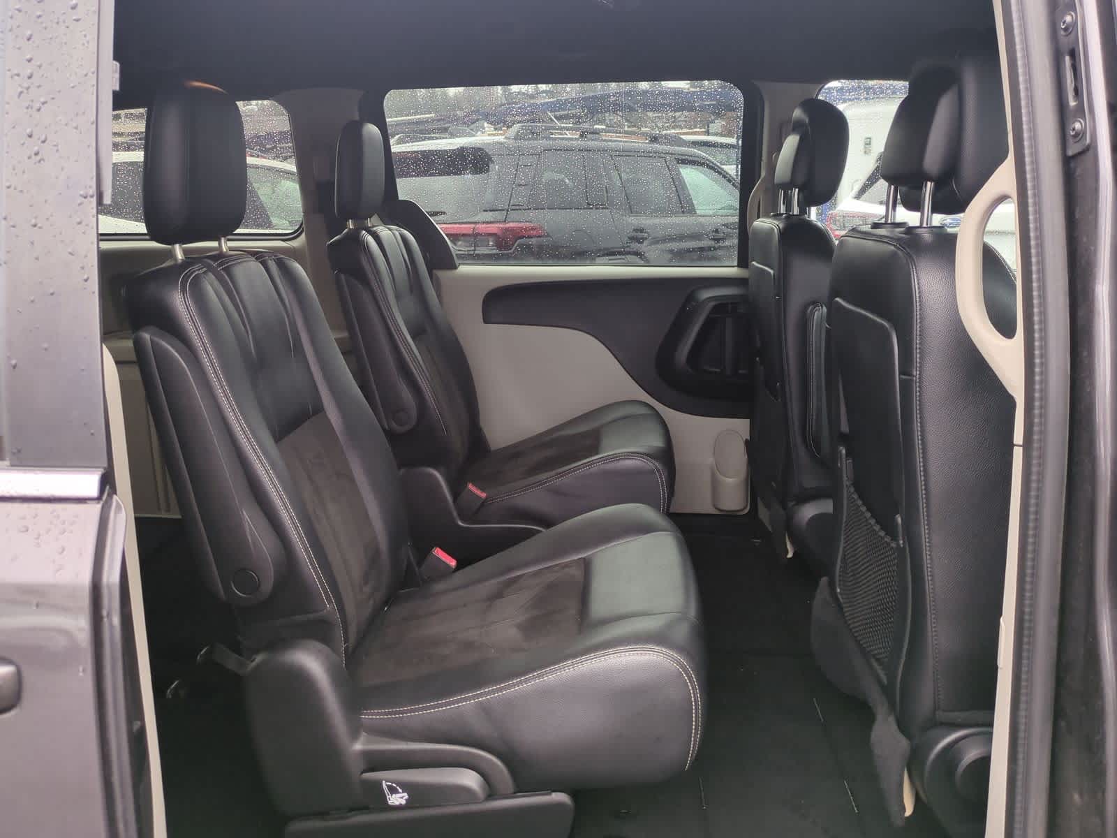 Thumbnail: 2020 Dodge Grand Caravan - 21