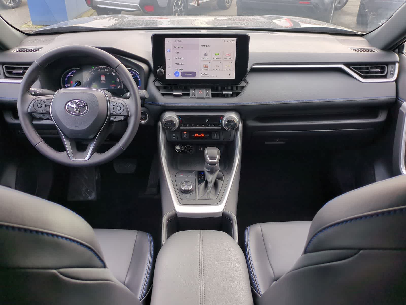 Thumbnail: 2024 Toyota RAV4 - 15