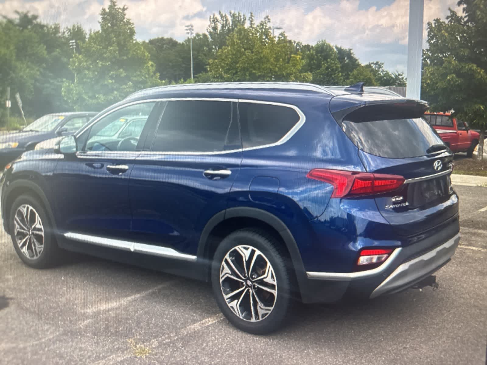 Thumbnail: 2019 Hyundai Santa Fe - 3