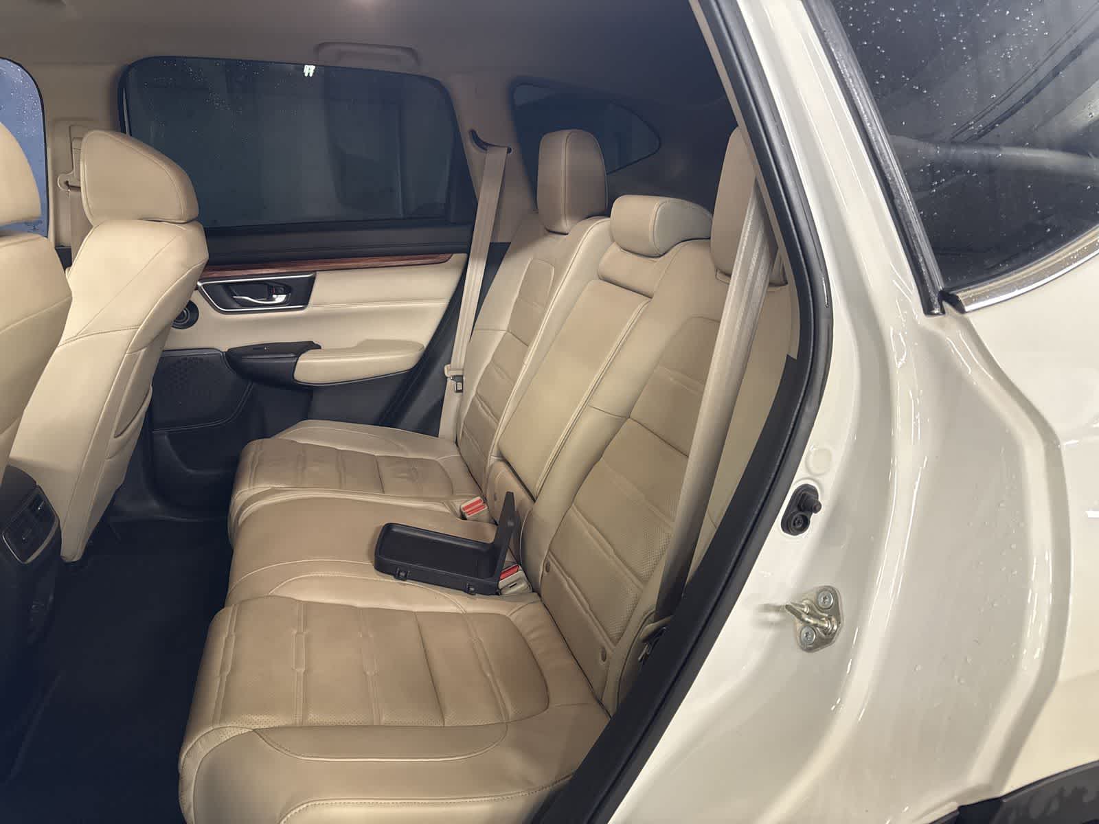 Thumbnail: 2017 Honda CR-V - 21