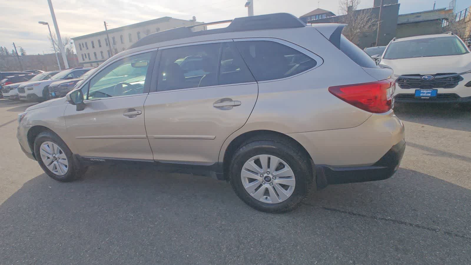 Thumbnail: 2018 Subaru Outback - 6