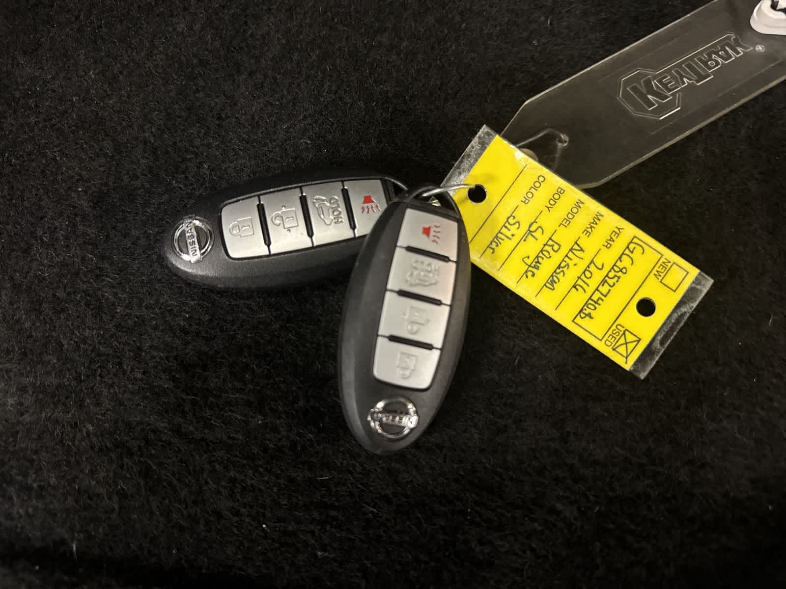 Thumbnail: 2016 Nissan Rogue - 31