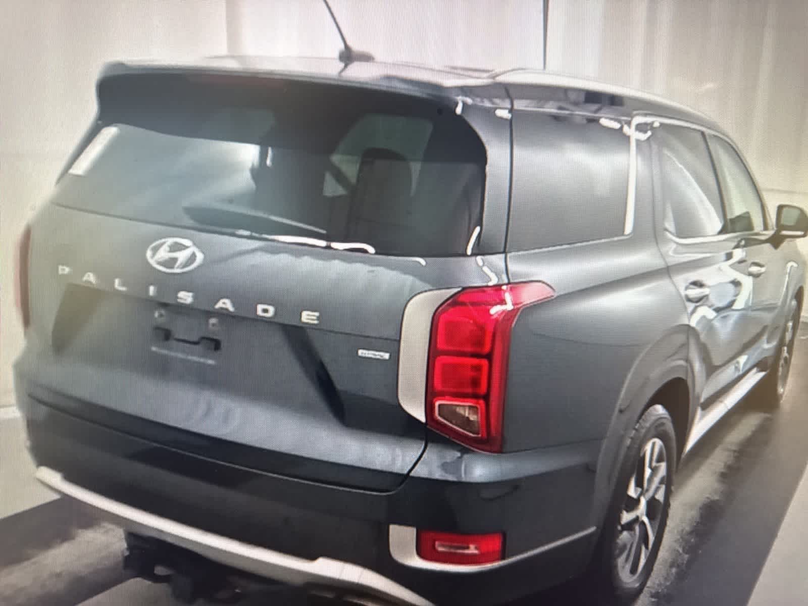 2020 Hyundai Palisade SEL photo 2