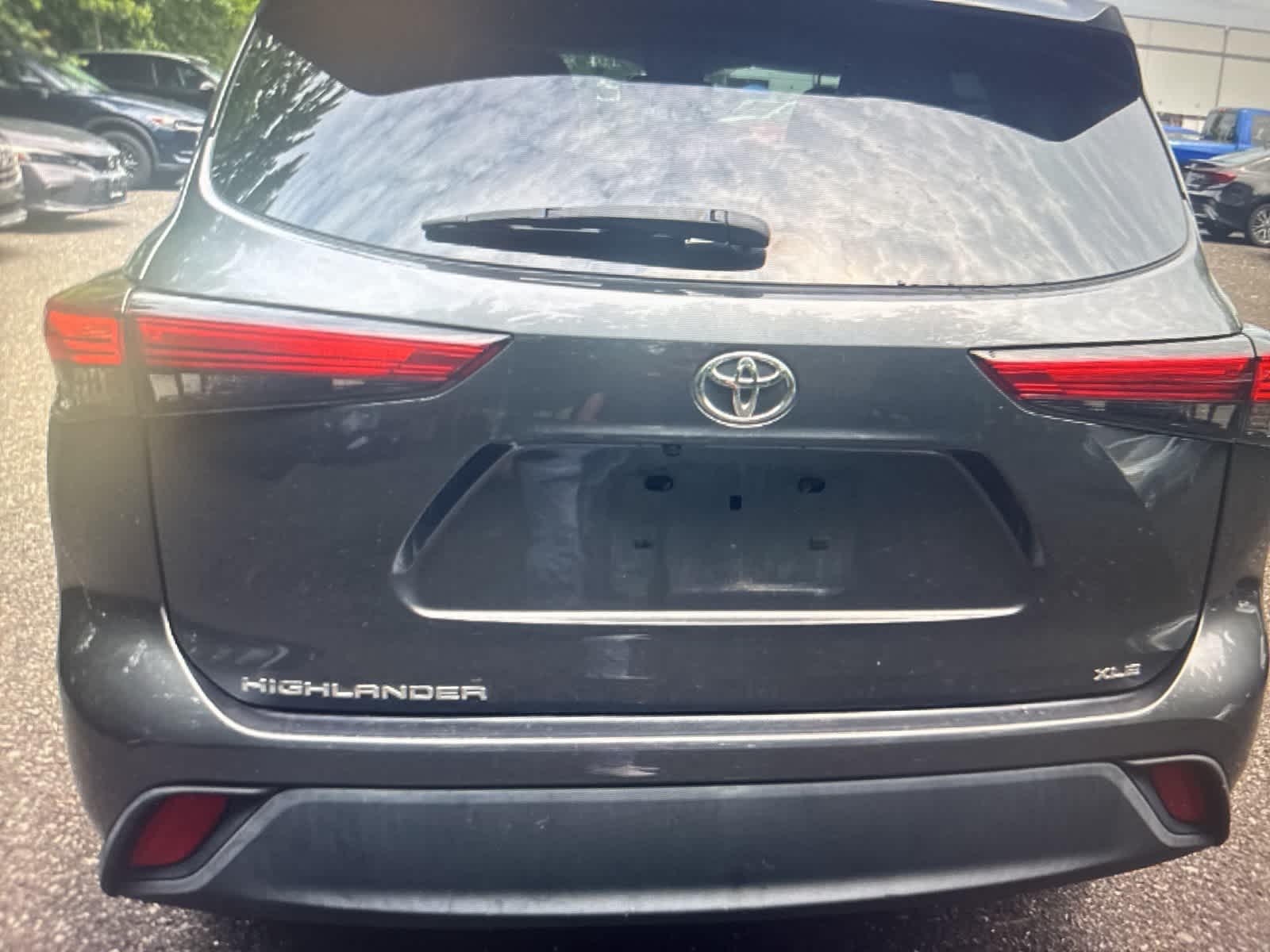 Thumbnail: 2020 Toyota Highlander - 4