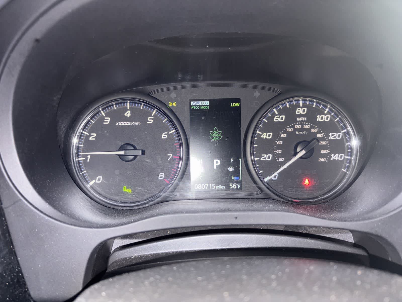 Thumbnail: 2020 Mitsubishi Outlander - 7