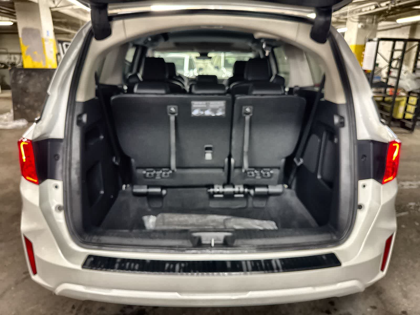 Thumbnail: 2025 Honda Odyssey - 32