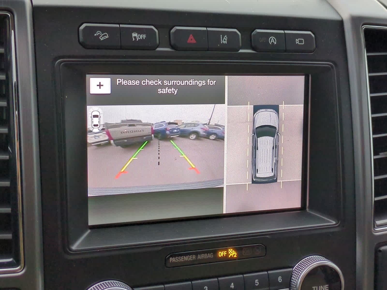 Thumbnail: 2019 Ford Expedition - 30