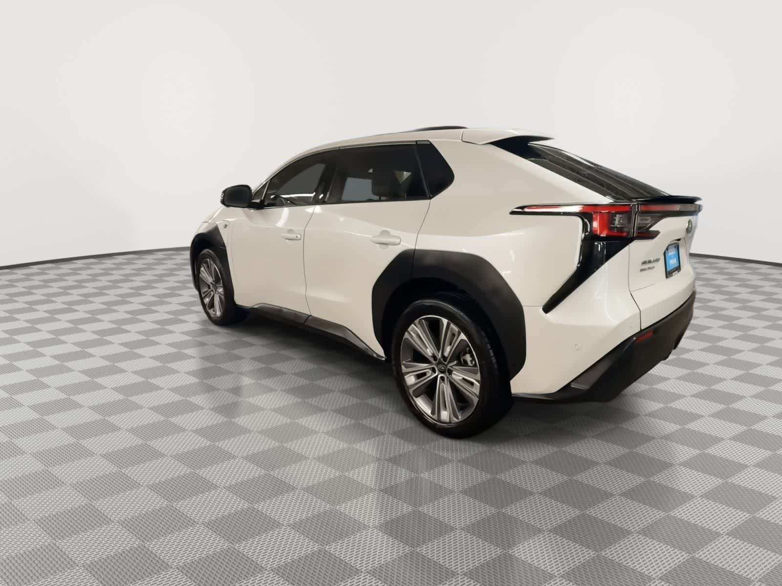 Thumbnail: 2023 Subaru Solterra - 7