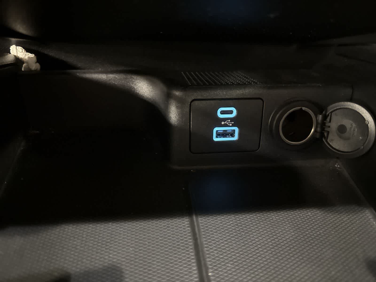 Thumbnail: 2022 Ford Escape - 27