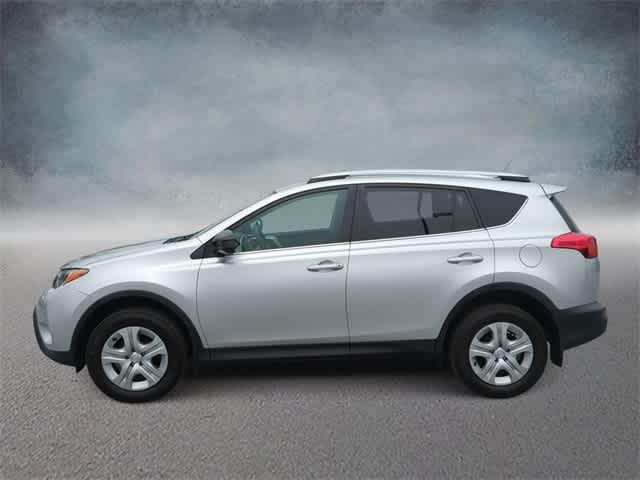 Used 2015 Toyota RAV4 LE with VIN 2T3BFREV6FW231117 for sale in Spokane, WA