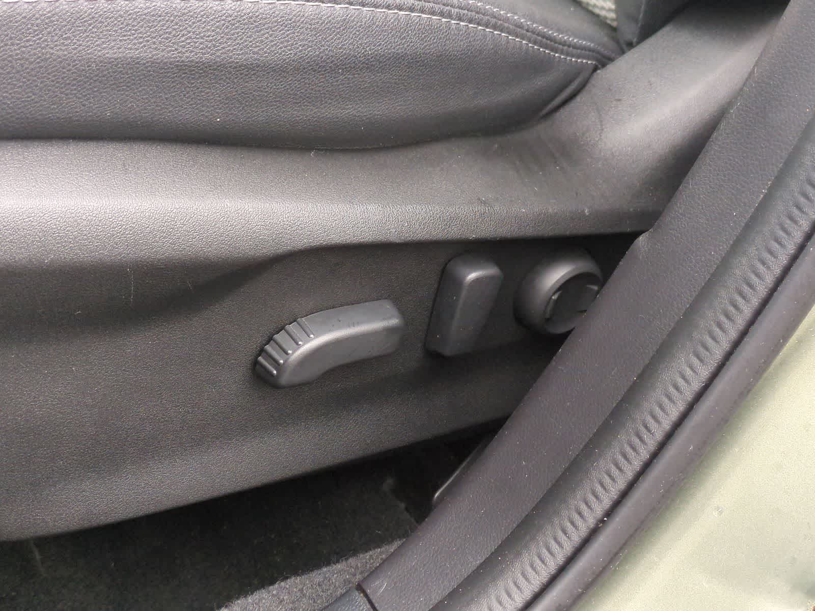 Thumbnail: 2019 Subaru Forester - 18