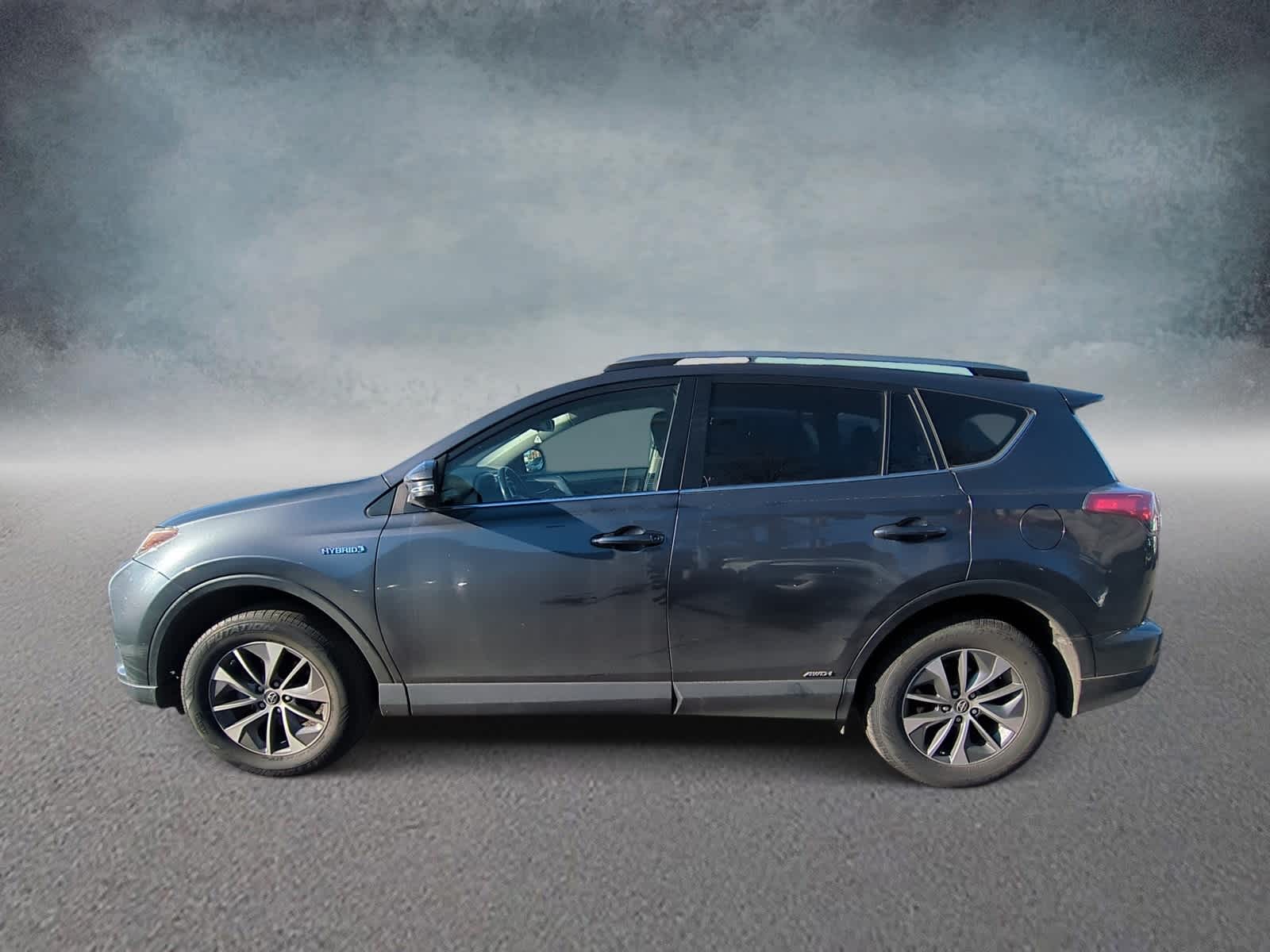 Thumbnail: 2018 Toyota RAV4 - 5