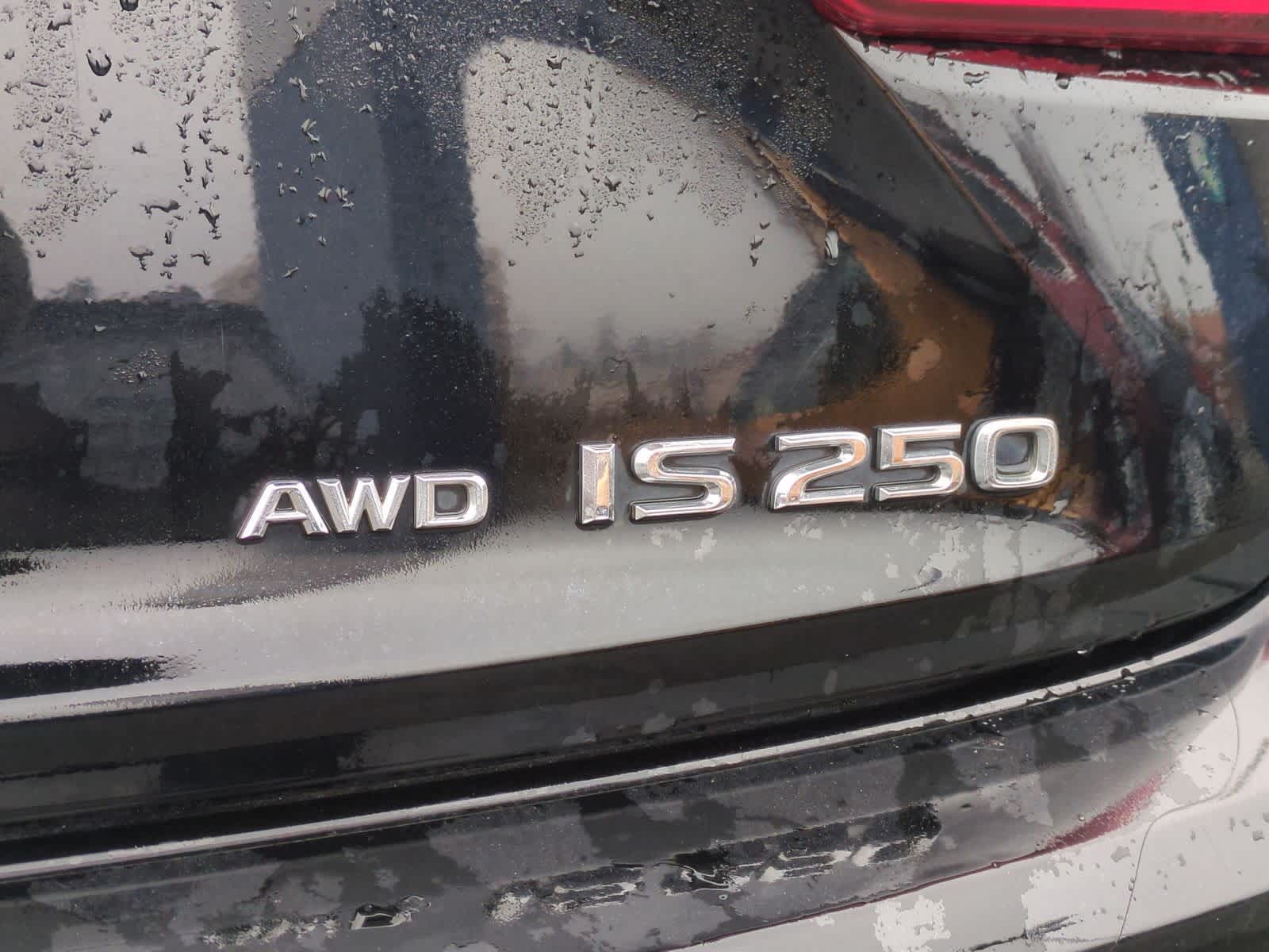 Thumbnail: 2015 Lexus IS - 13