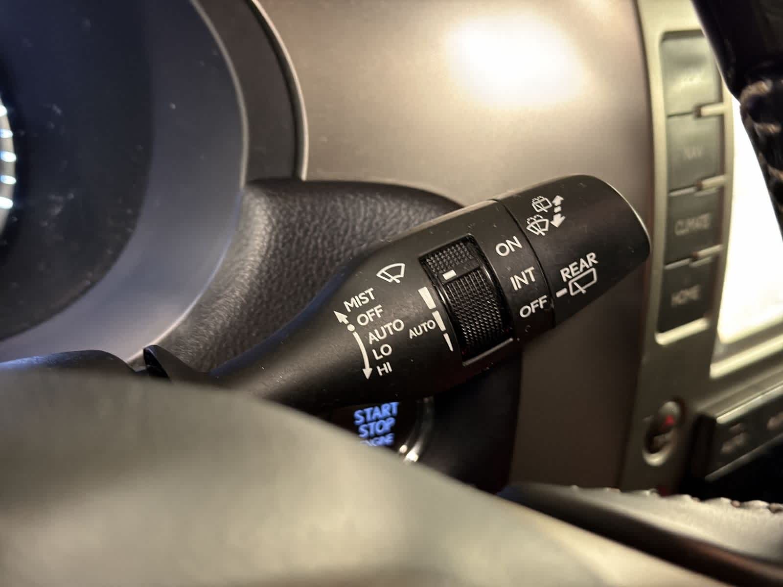 Thumbnail: 2020 Lexus GX - 28