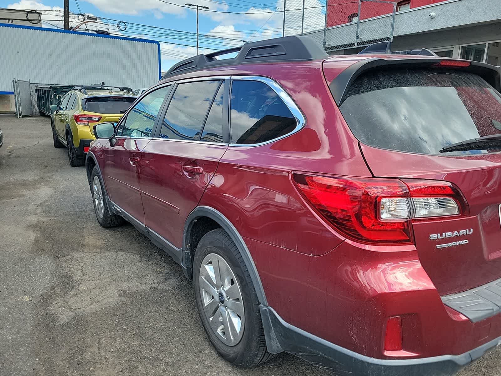 Thumbnail: 2016 Subaru Outback - 4