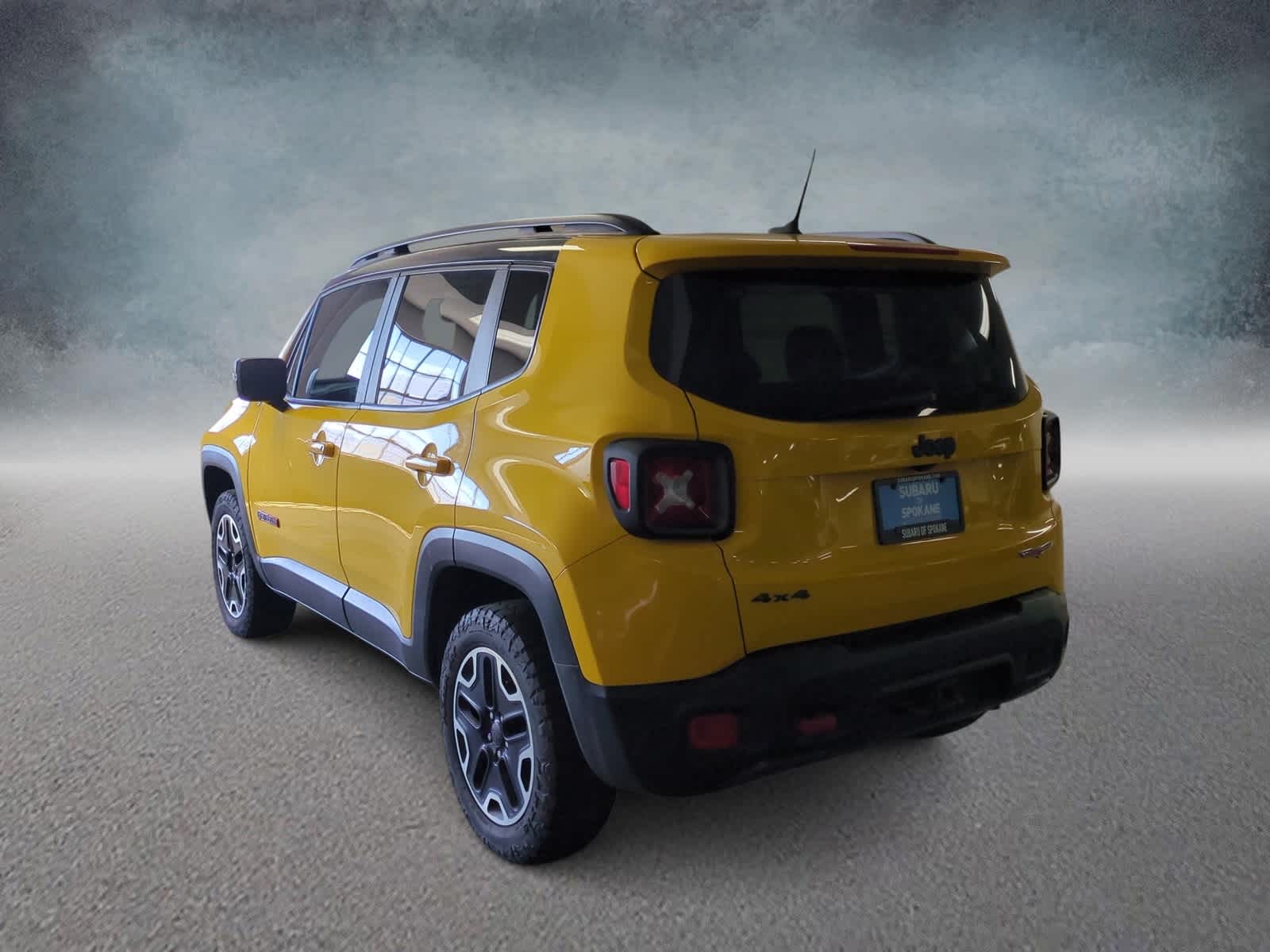 Thumbnail: 2017 Jeep Renegade - 6