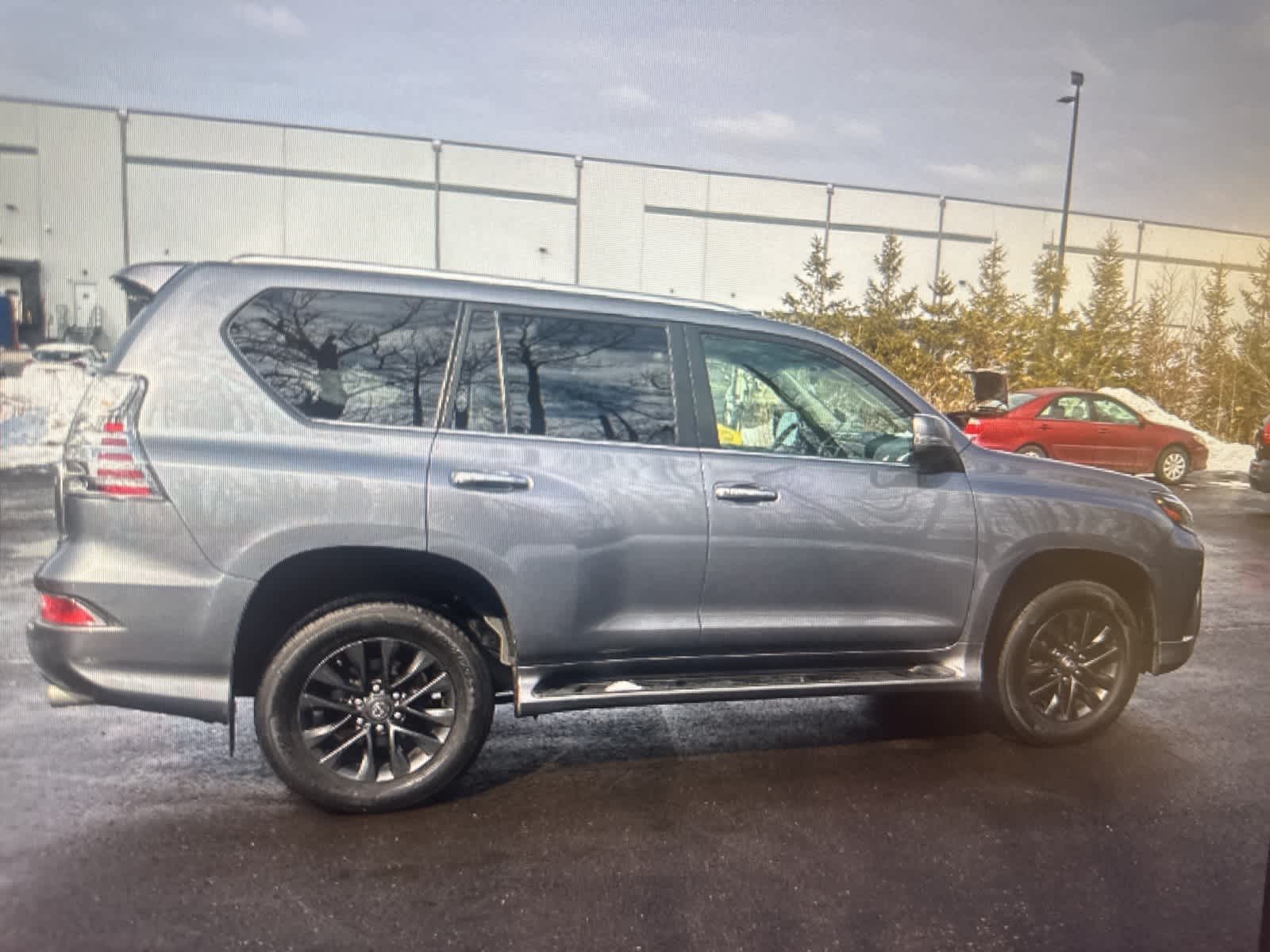 Thumbnail: 2020 Lexus GX - 6