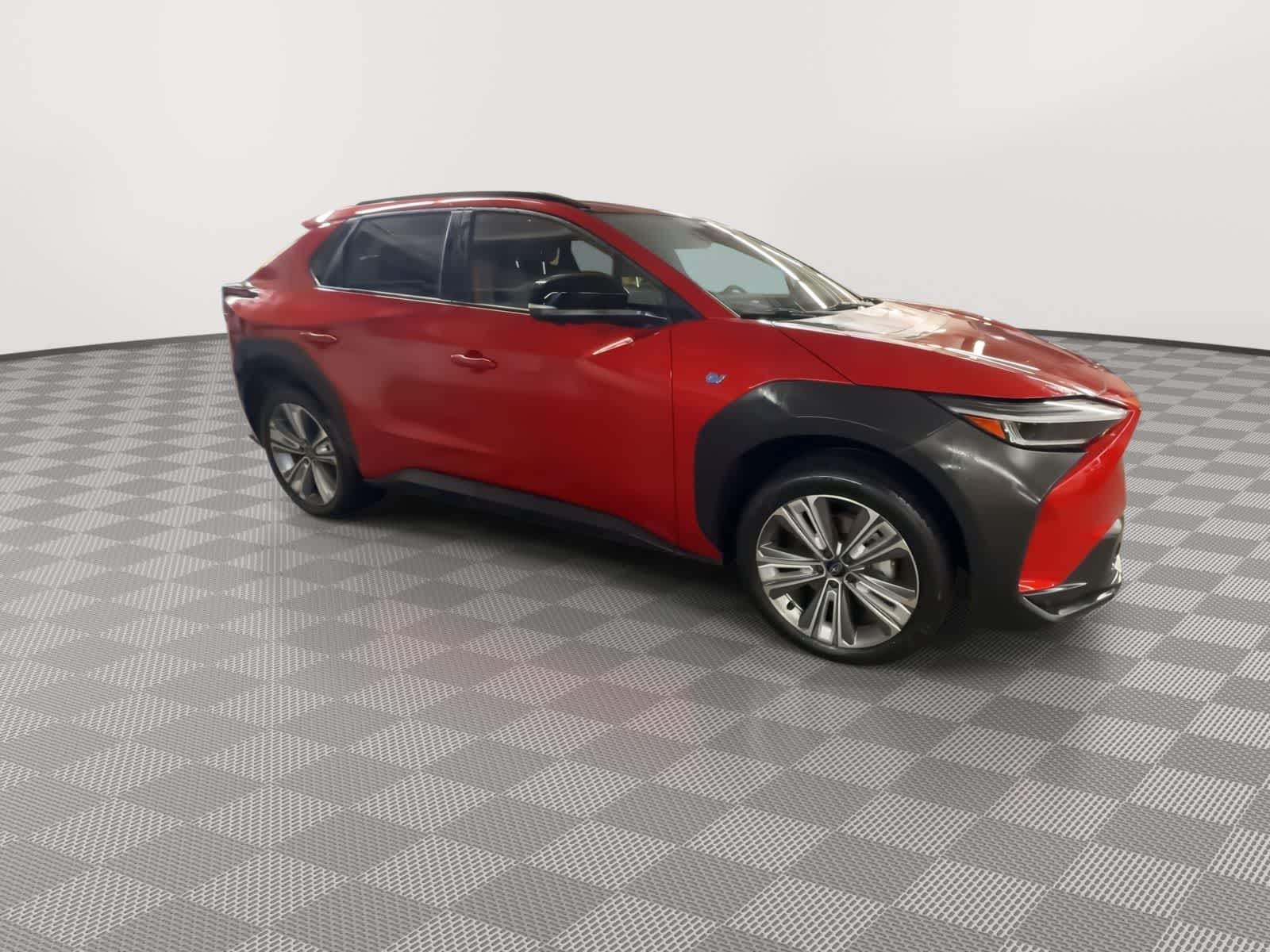 Thumbnail: 2024 Subaru Solterra - 3