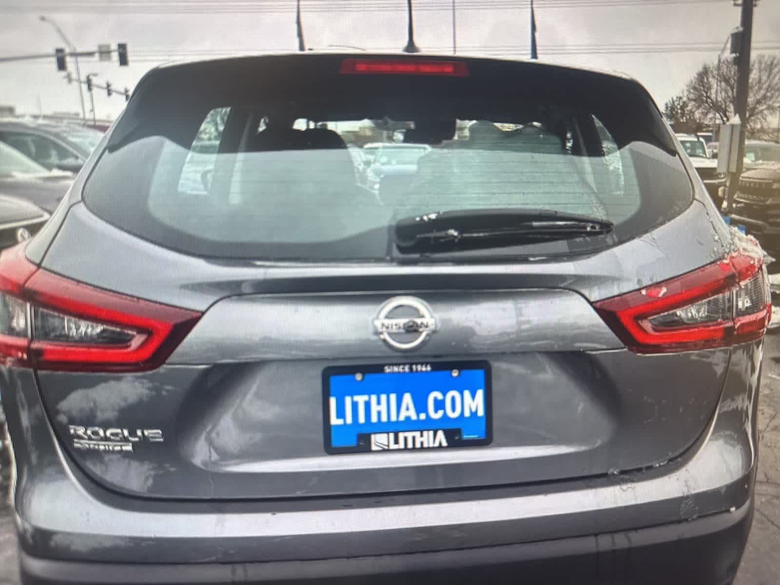 Thumbnail: 2022 Nissan Rogue Sport - 5