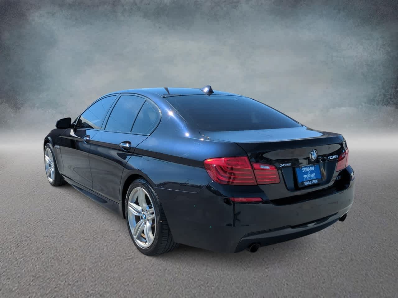 Thumbnail: 2016 BMW 5 Series - 6