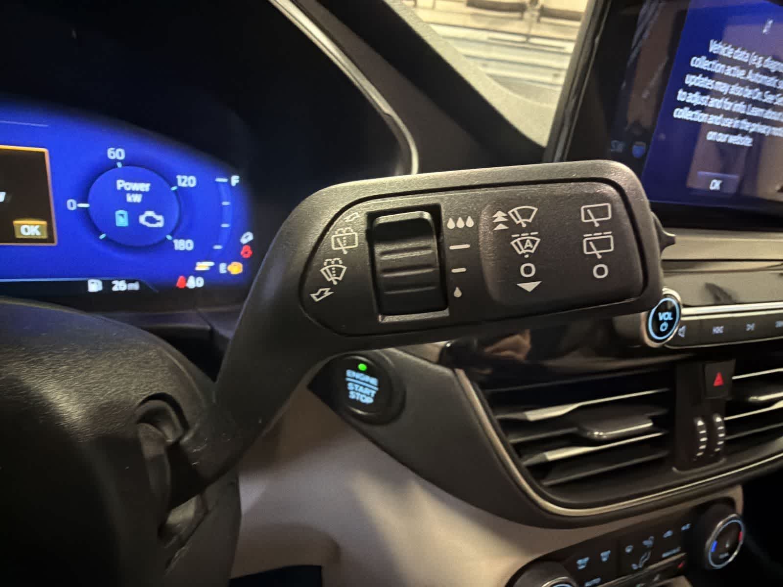 Thumbnail: 2022 Ford Escape - 26