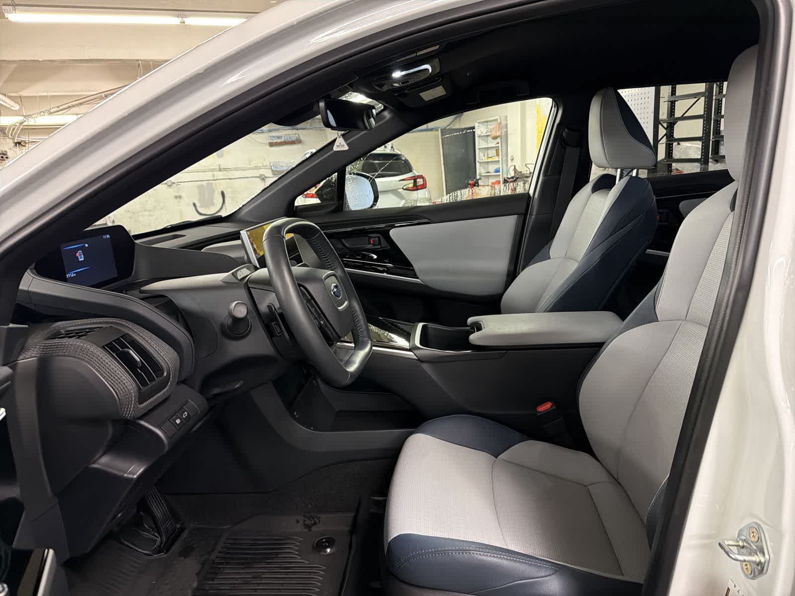 Thumbnail: 2024 Subaru Solterra - 11