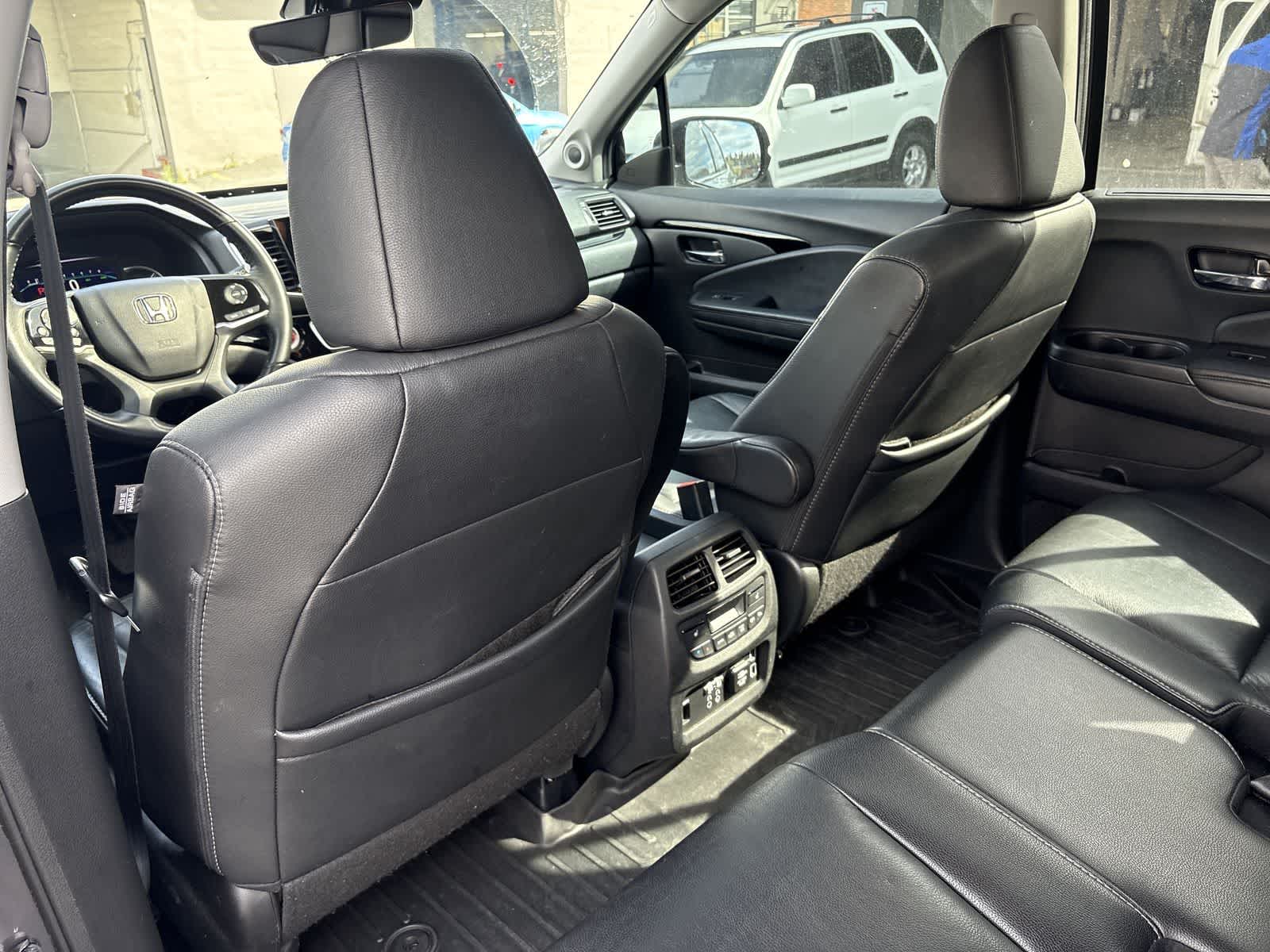 Thumbnail: 2022 Honda Pilot - 19