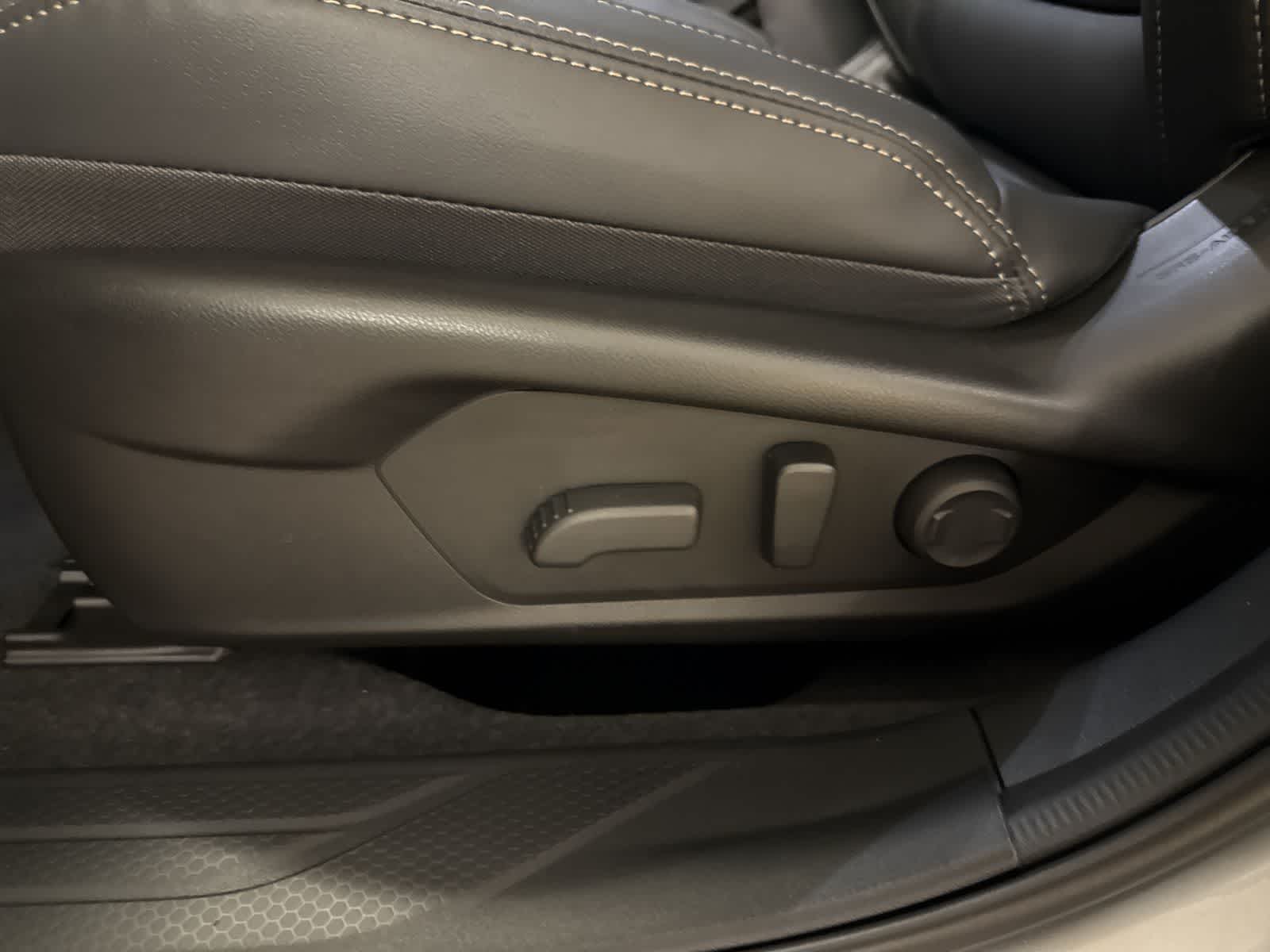 Thumbnail: 2026 Subaru Outback - 17