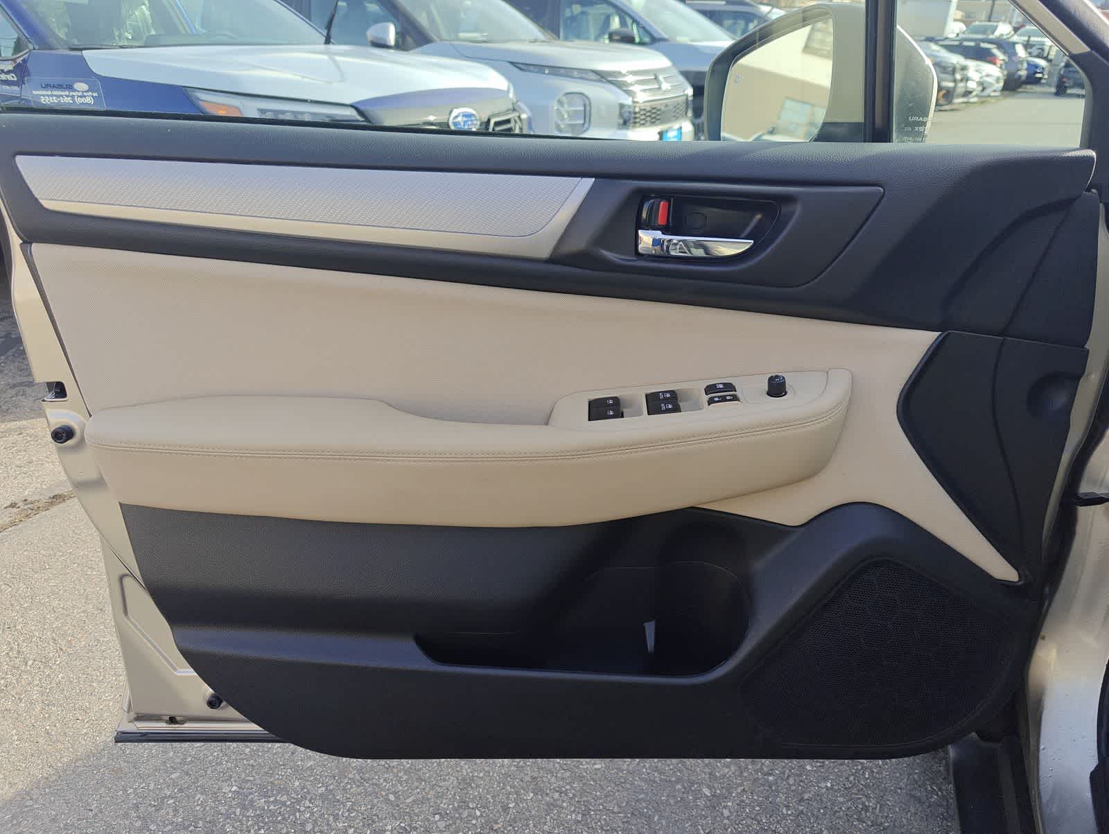 Thumbnail: 2018 Subaru Outback - 10