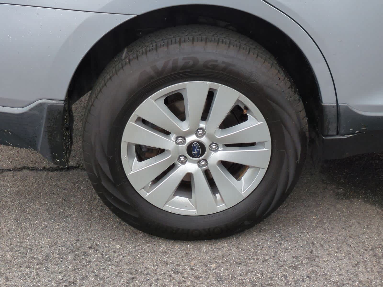 Thumbnail: 2015 Subaru Outback - 14