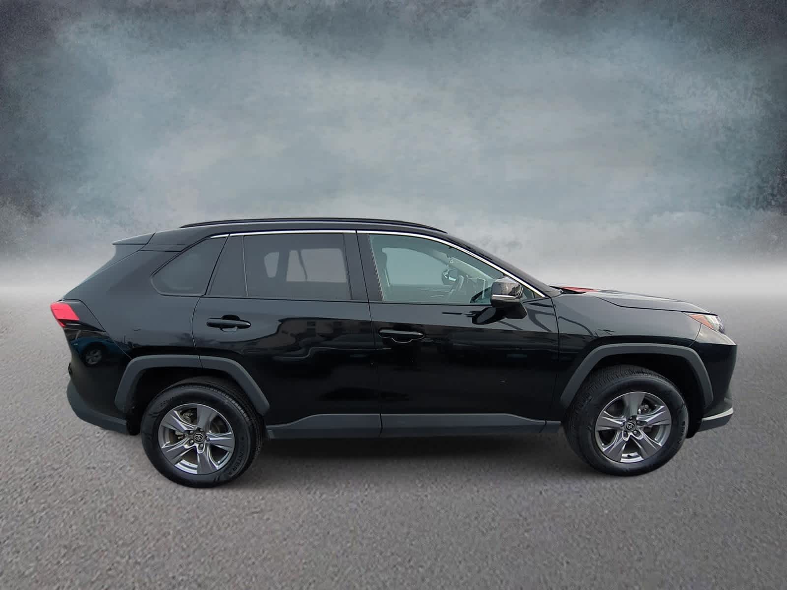 Thumbnail: 2024 Toyota RAV4 - 9