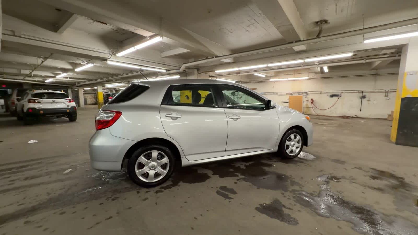 Thumbnail: 2010 Toyota Matrix - 8