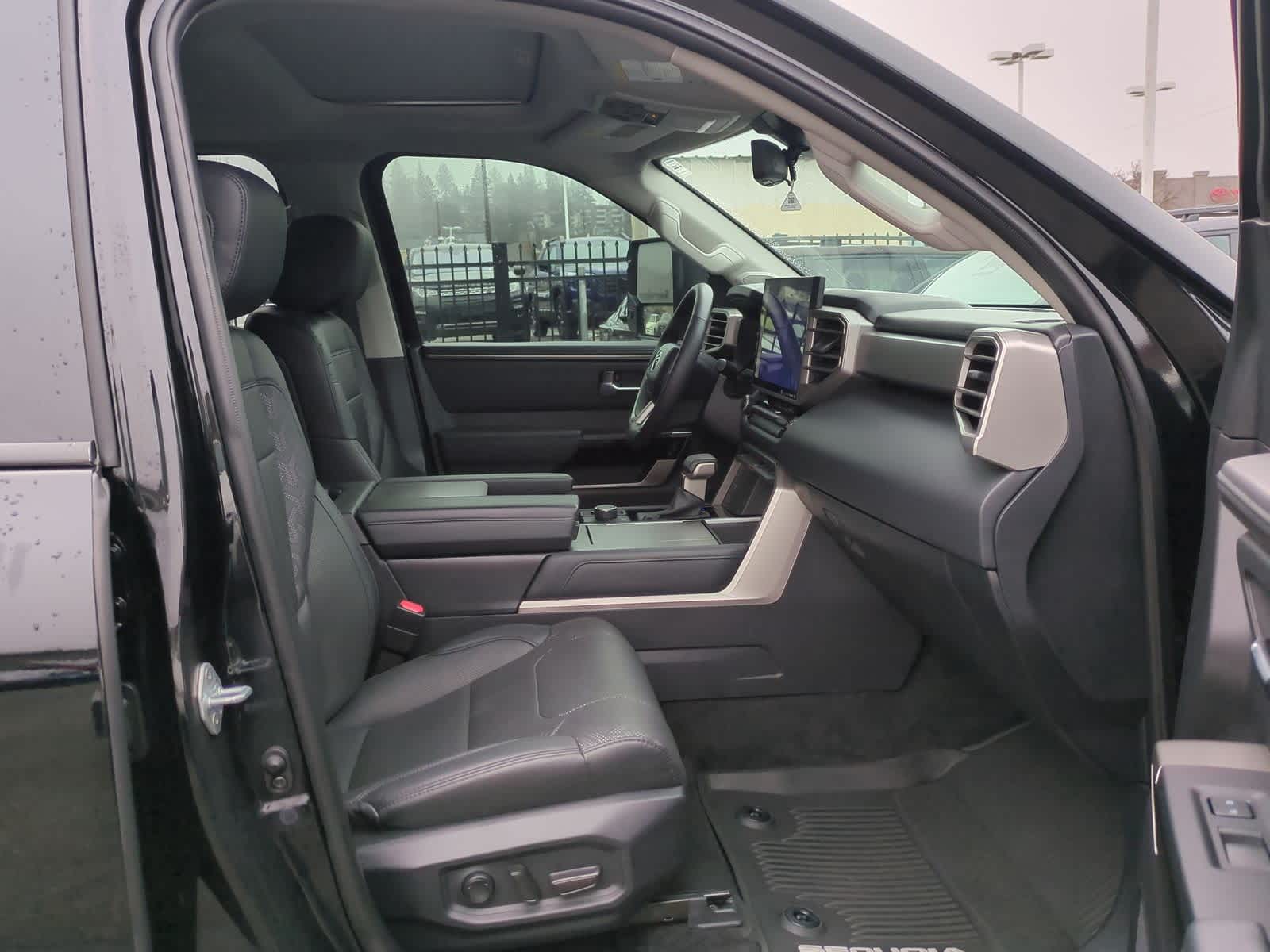 Thumbnail: 2023 Toyota Sequoia - 23