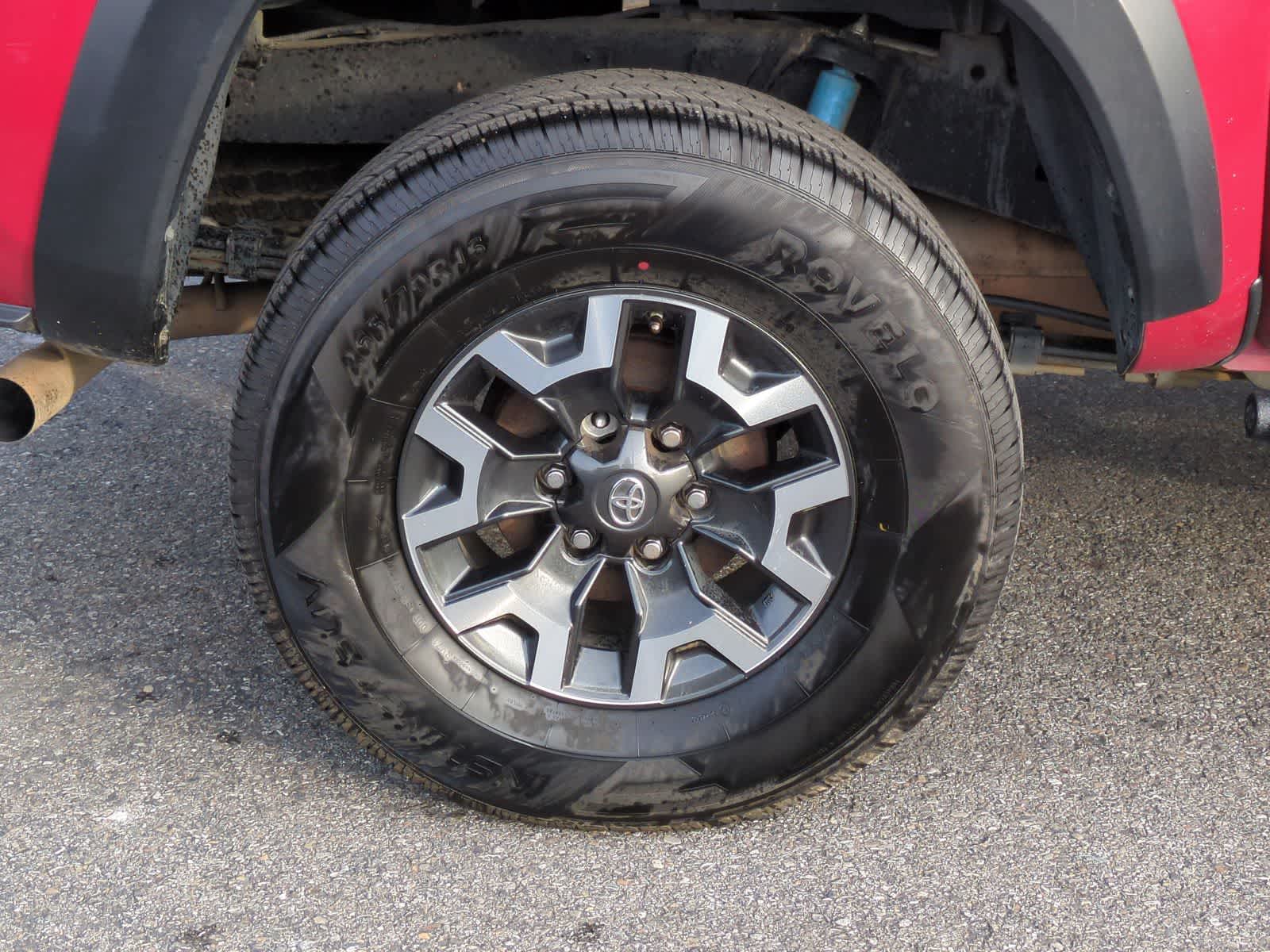 Thumbnail: 2021 Toyota Tacoma - 14