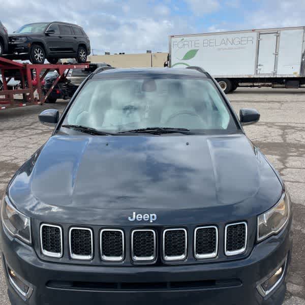 Thumbnail: 2018 Jeep Compass - 15